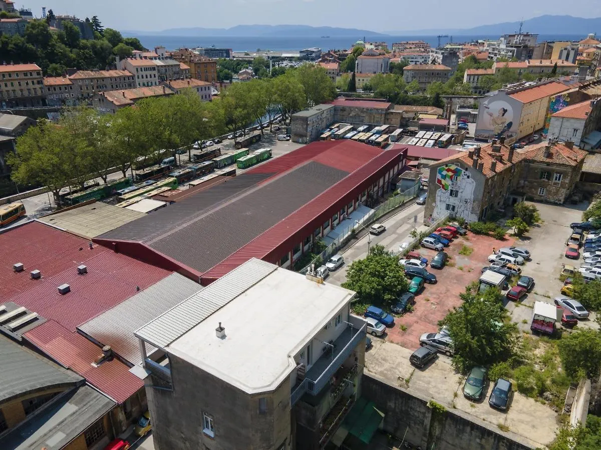 Stunning Apartment In Quiet Street Near Center With Free Parking 4 Floor Rijeka Croatia